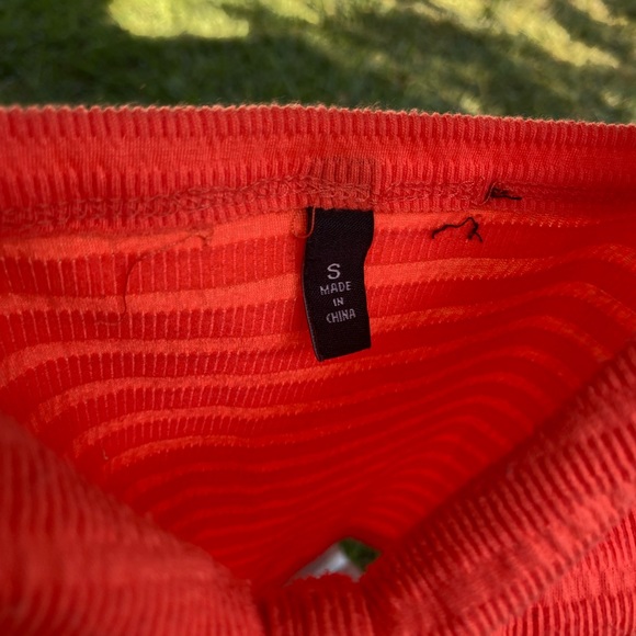 Orange shirt - Picture 2 of 2